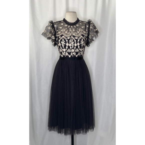 NWT!! NEEDLE & THREAD Embroidered Tulle Dress Graphite Black Ivory Floral Size 6 - Picture 3 of 16